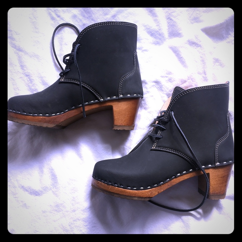 Maguba clog boot. Brand new!
